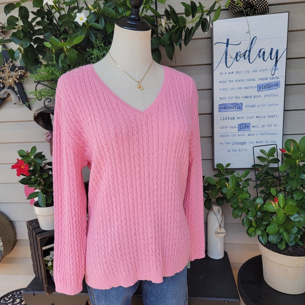 FIELD GEAR ♡ Beautiful Vintage Pink Cable Knit V Neck Long Sleeve  Sweater L